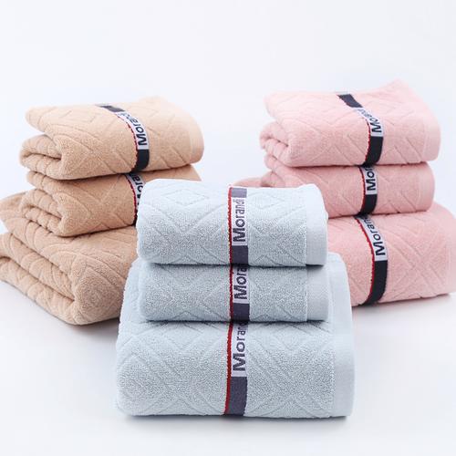 盧凱,公司經(jīng)營范圍包括:日用百貨,針紡織品,床上用品,服裝